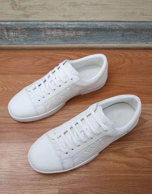 Picture of Louis Vuitton Shoes _SKULVsz38-45jyh094815110